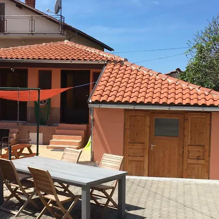 Apartment Lois Met Airco Wifi En Zwembad Novigrad (Istria)